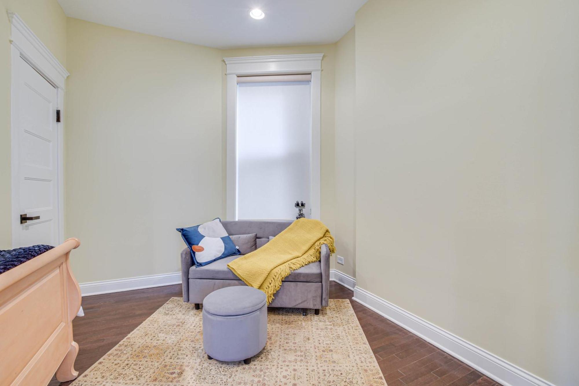 Spacious Condo With Deck About 3 Mi To Downtown Chicago! 外观 照片
