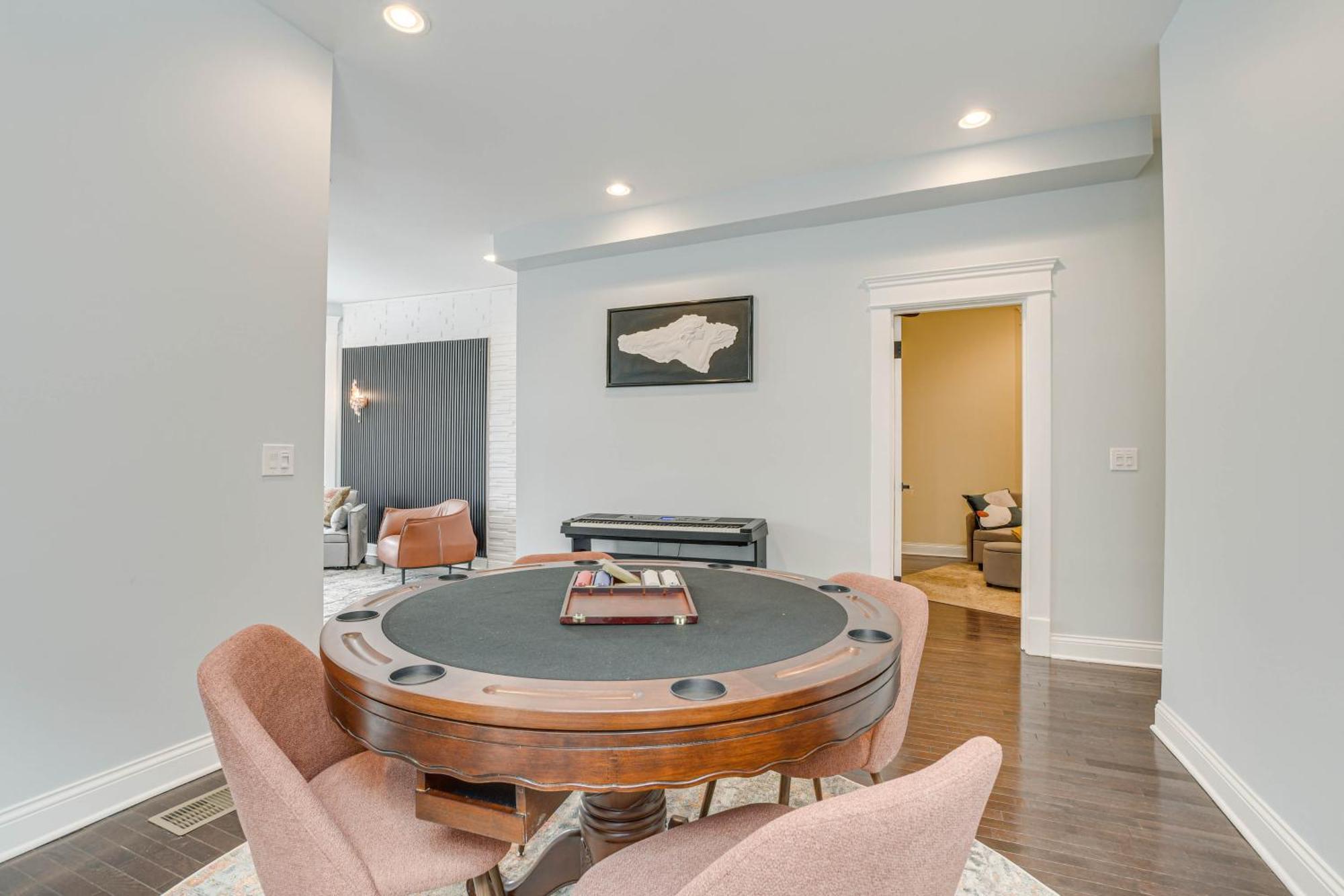 Spacious Condo With Deck About 3 Mi To Downtown Chicago! 外观 照片